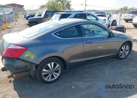 2008 Honda Accord 2.4 Ex-L из США, поврежденный, VIN 1HGCS12838A020931